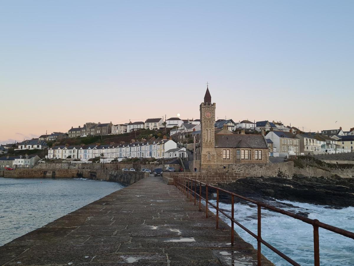 Sun Trap Apartment Porthleven Ngoại thất bức ảnh